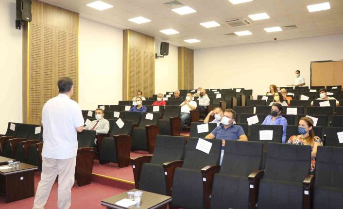 Sağlık yöneticilerine ‘Yönetim Bazlı Kurum Kapasitesi Geliştirme Eğitimi’ verildi