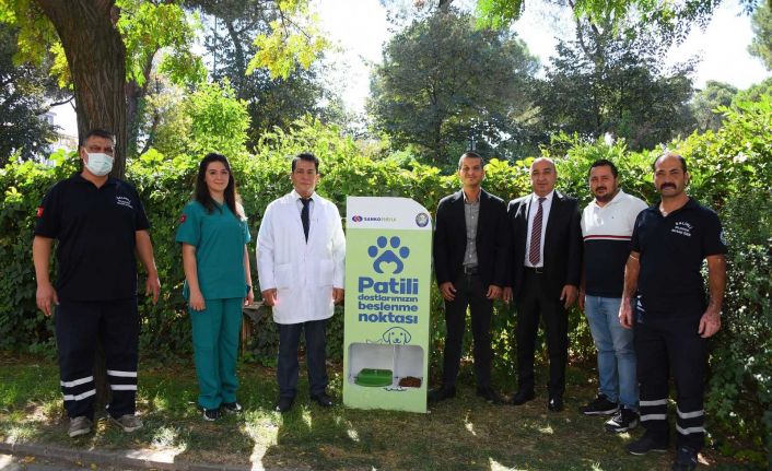 Salihli’de 20 noktaya beslenme istasyonu konuldu