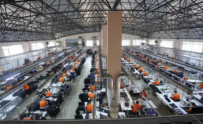 Sinop Kapalı ve Açık Ceza İnfaz Kurumundaki hükümlüler hem meslek öğreniyor hem üretiyor