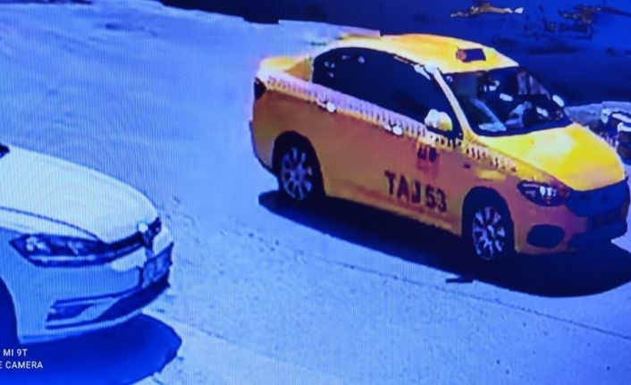 Şişli’de özel bir hastaneyi mesken tutan yabancı uyruklu kadın hırsız, doktorun çantası çaldı