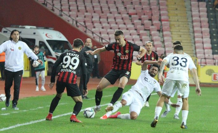 TFF 2. Lig: Eskişehirspor: 0 - Bucaspor 1928: 4