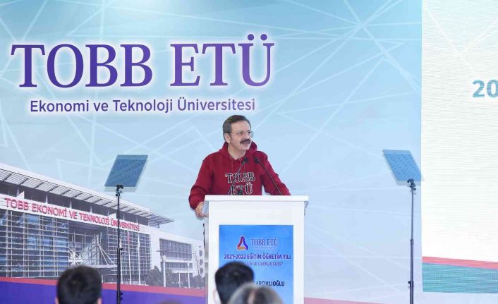 TOBB ETÜ’de Hisarcıklıoğlu’ndan öğrencilere, girişimcilik ve liderlik dersi: “Milletlerin zenginliği girişimcilikle olur”