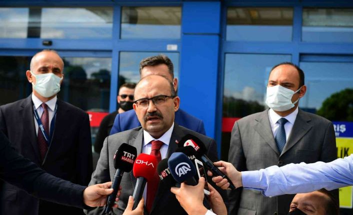 Trabzon Valisi Ustaoğlu: "Bomba ihbarı Kuveyt Havayolları Genel Merkezine yapıldı"