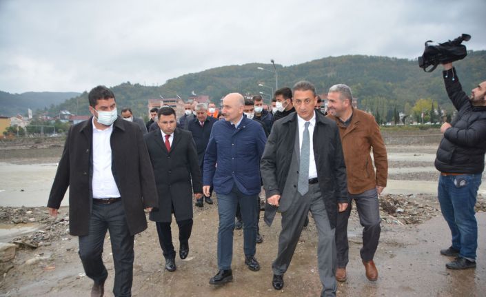 Ulaştırma Bakanı Karaismailoğlu: "Devlet ve millet olarak çok büyük işlerin üstesinden geldik"