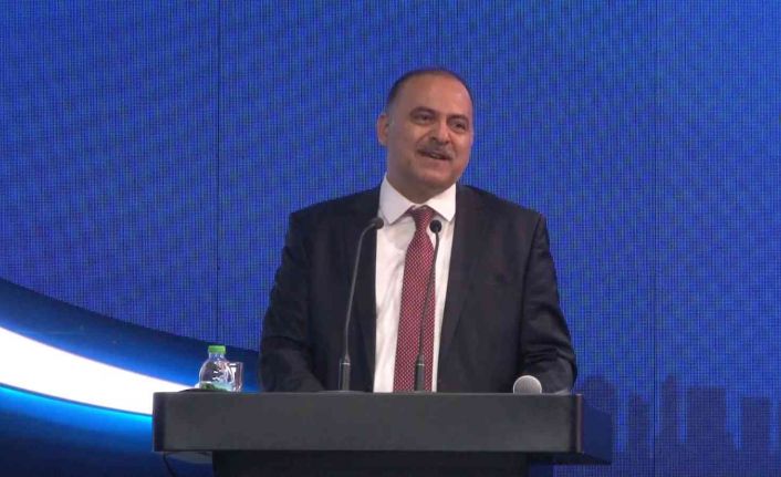 Ulaştırma ve Altyapı Bakan Yardımcısı Ömer Fatih Sayan: “Fiber altyapımız iki katına çıkarak 445 bin kilometreyi geçmiştir”