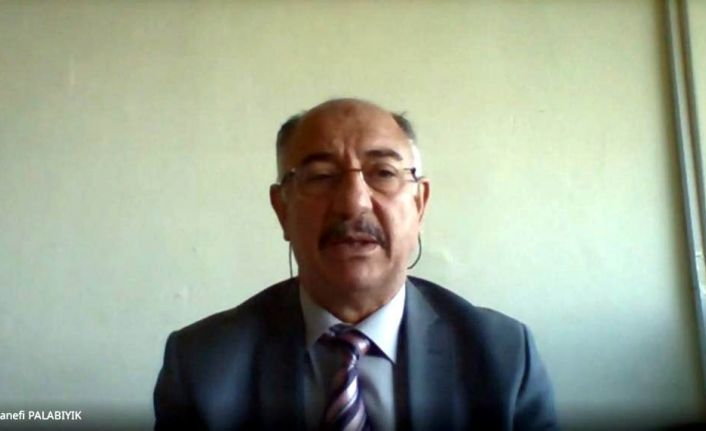 “Uluslararası İslam Düşünce Yapısına Etki Eden İlk Dönem Olayları” konulu sempozyum gerçekleştirildi