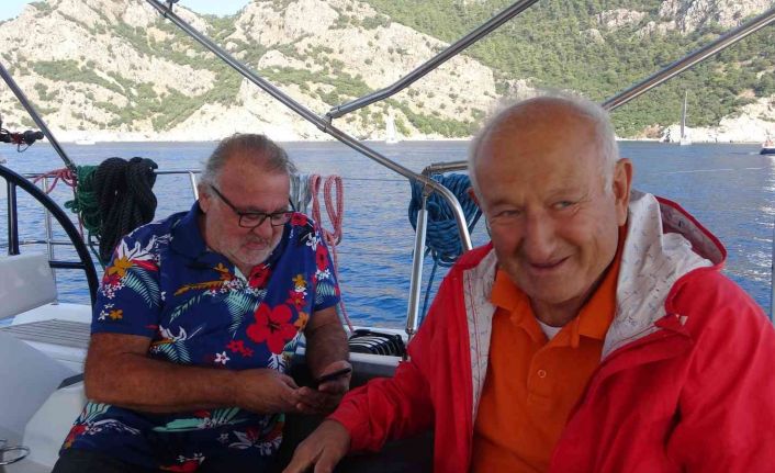 Ünlü Tiyatro sanatçısı Levent Çelmen ve Orkestra Şefi Turgay Noyan’ın Yelken sevdası