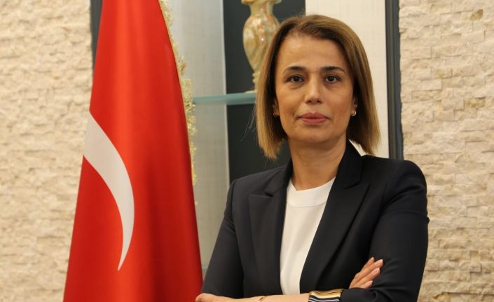 Vali Becel: "Milletimiz tarih boyunca karşı karşıya kaldığı her türlü saldırı ve esaret altına alma girişimlerini boşa çıkarmıştır."