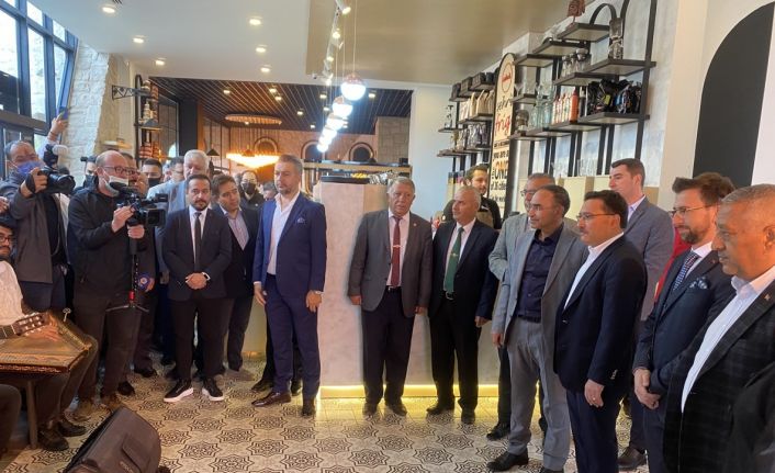 Vali Çiçek: “Hayallerimiz bir bir oluyor”