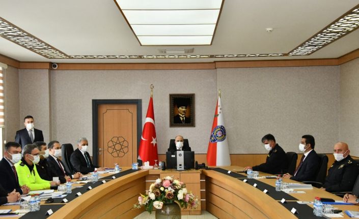 Vali Dağlı: “Suç ve suçluyla mücadele azim ve kararlılıkla devam edecek”