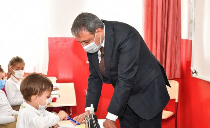 Vali Şıldak’tan Erdek temasları