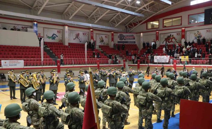 Vali Zülkif Dağlı: "Anadolu’daki bin yıllık varlığımızı ebedileştirme hedefimizden asla taviz vermeyeceğiz"