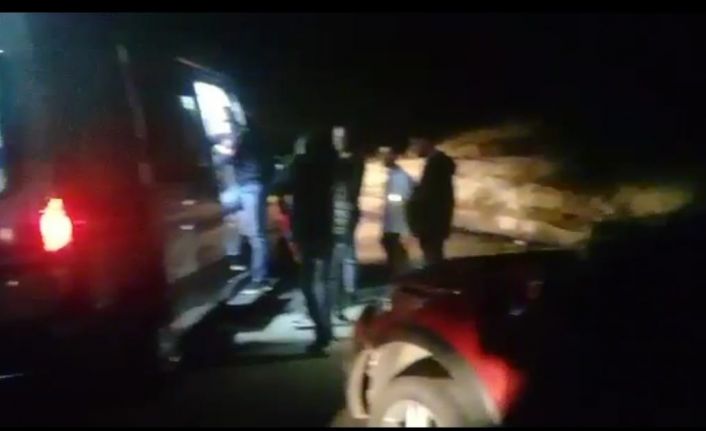 Virajı alamayan otomobil takla attı: 3 yaralı