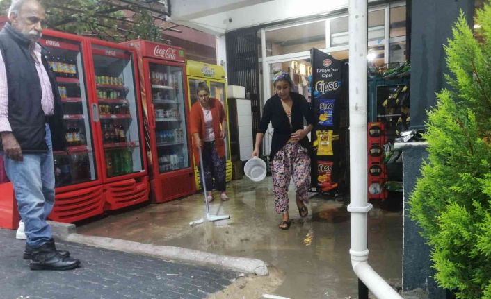 Yatağan Belediyesi ilk yağmurda sınıfta kaldı