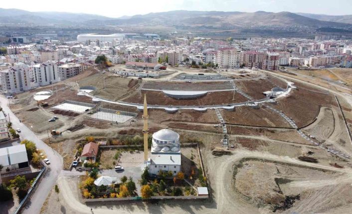 Yumurtatepe bölge parkı çalışmaları hızla devam ediyor