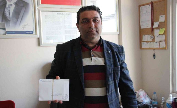 15 bin nüfuslu kırsal mahallede, postaların sahiplerini bulmak iğneyle kuyu kazmak kadar zor oluyor