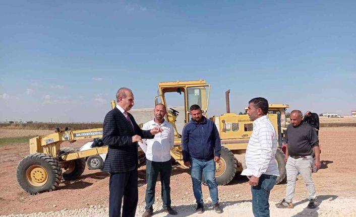 Akçakale kırsalında yol atağı sürüyor