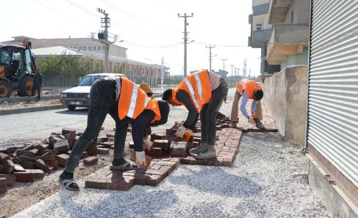 Akçakale’de üst yapı çalışmaları sürüyor