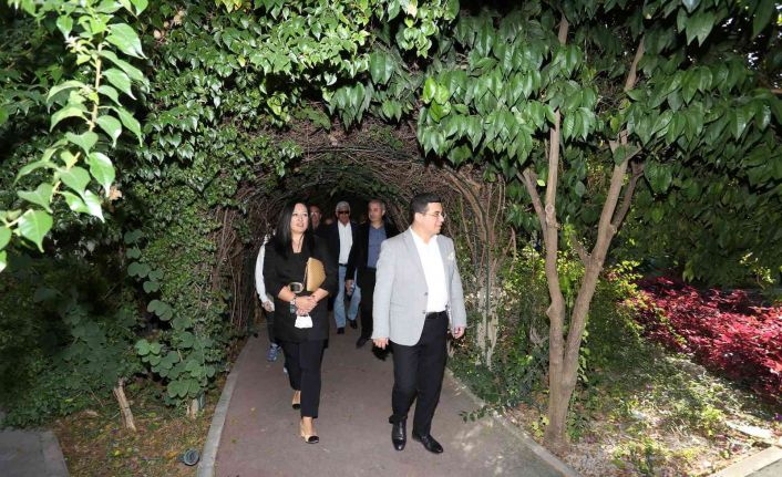 Antalya Dostlar Meclisi Dokuma Park’ta