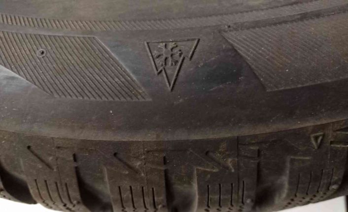 Araç sahiplerine kış lastiği hatırlatması