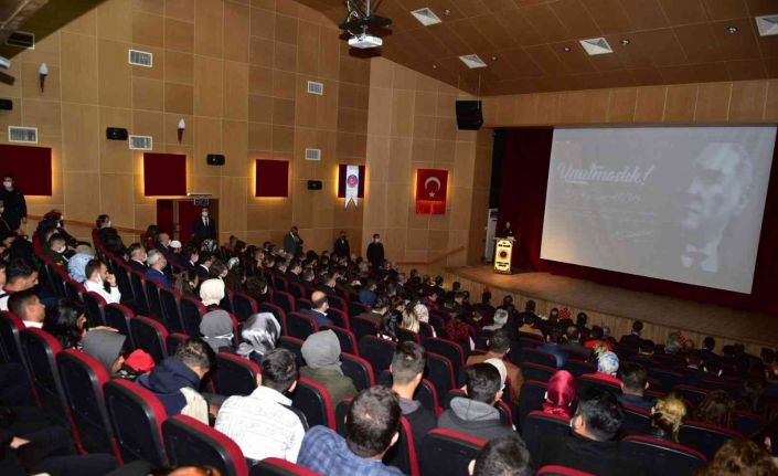 Atatürk Kilis’te törenlerle anıldı
