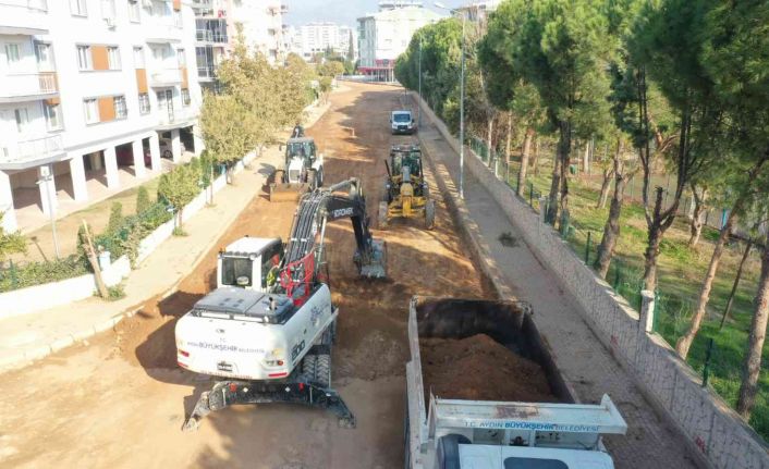 Aydın Büyükşehir Belediyesi yol yapım çalışmalarını sürdürüyor