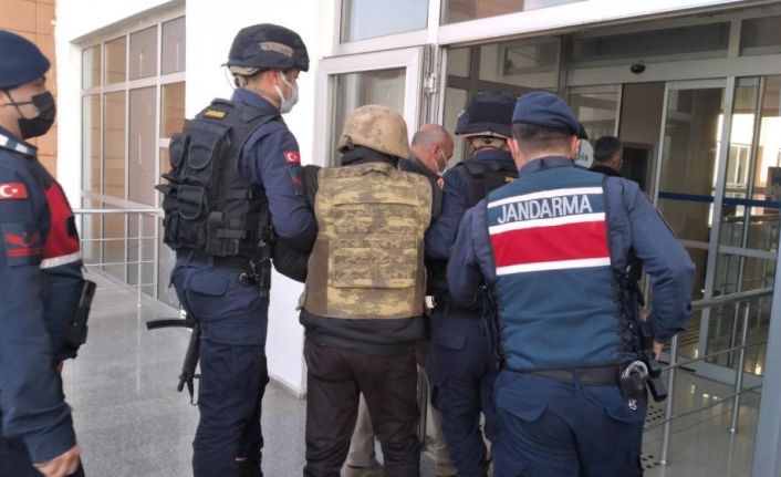 Baba-oğulun katil zanlısı tutuklandı