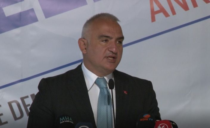Bakan Ersoy: “Dijital çağda yerel medyamızın işlevini yitirmemesi adına ne gerekiyorsa yapılmalı”
