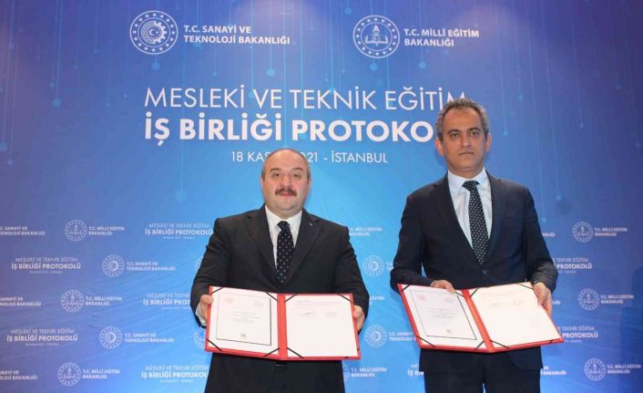 Bakan Varank: “Mesleki Eğitim Merkezlerini OSB’ler içerisinde konumlandırarak eğitimle sanayi arasındaki koordinasyonu daha yakından temin etmiş olacağız”