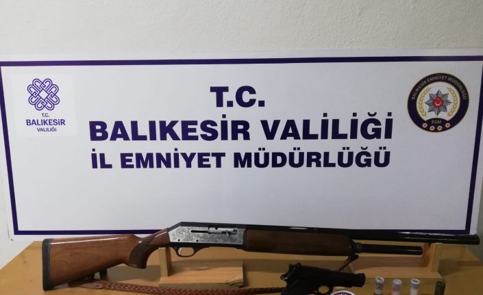 Balıkesir’de 18 aranan vatandaştan 3’ü tutuklandı