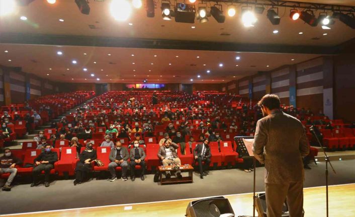 Başakşehir Yahya Kemal şiirleriyle buluştu