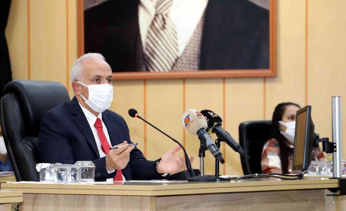 Başkan Gültak: “Asfalt tesislerimizin tamamlanmasıyla Akdeniz’de atağa geçeceğiz”