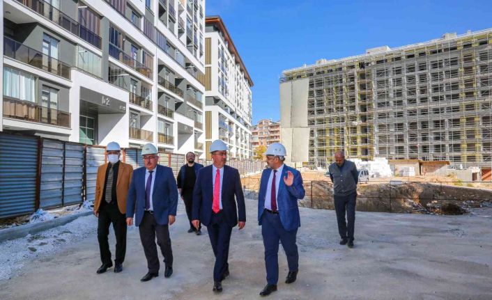 Başkan Kavuş, kooperatiflerin inşaat süreçlerini takip ediyor