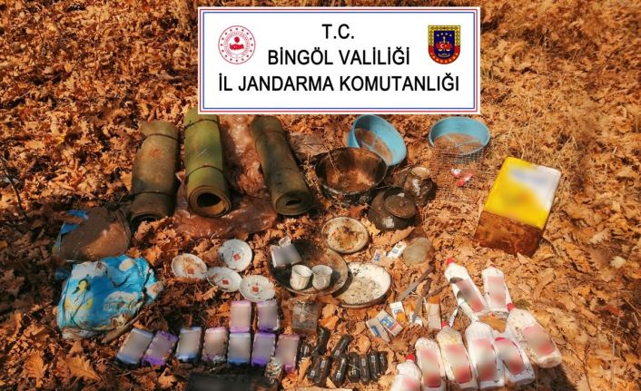 Bingöl’de ’Eren-Kış’ operasyonları sürüyor: PKK’lı teröristlere ait 6 sığınak imha edildi