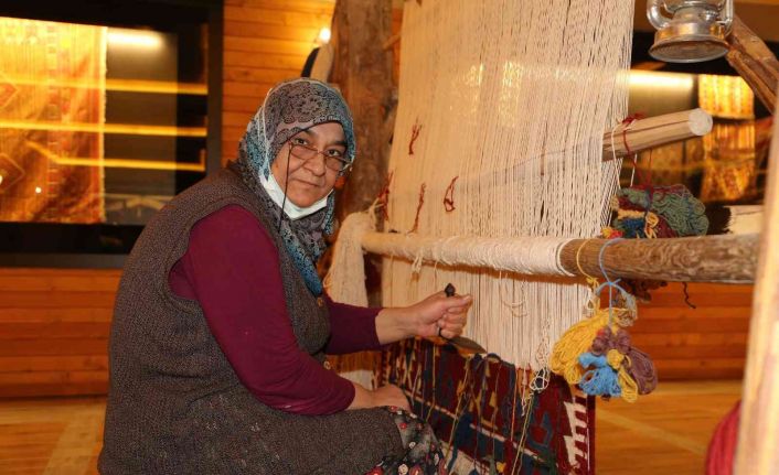 Bu kilim binlerce kişinin emeğini taşıyacak