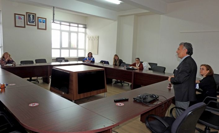 Çeşme Halk Eğitim’den sivil toplum kuruluşları ile güç birliği için ilk adım