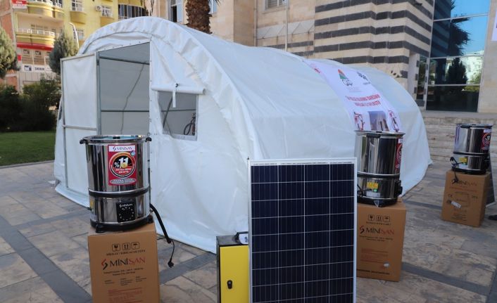 Cizre’de çiftçilere çadır, güneş enerji paneli, süt sağım ve yayık makineleri dağıtıldı