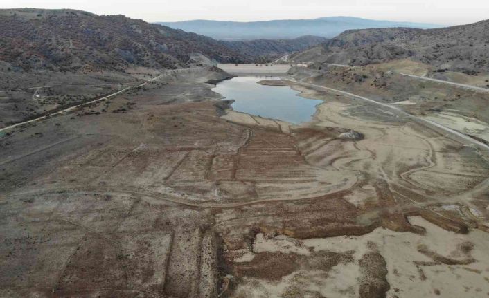 Çorum’da korkutan manzara, 30 günlük içme suyu kaldı