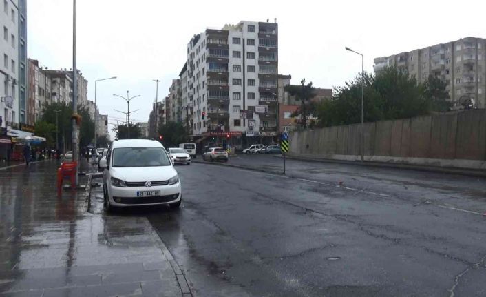 Diyarbakır’da 12 kişinin şehit olduğu bombalı araç saldırısının acısı ilk günkü gibi