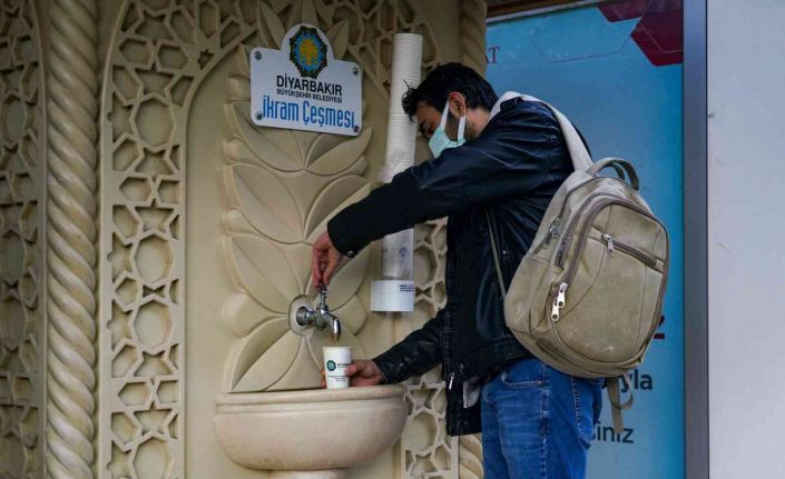 Diyarbakır’da ‘İkram Çeşmesi’ ile her gün 6 bin kişiye sıcak çorba ikramı