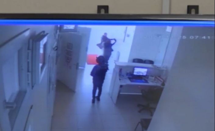 Doktoru bıçakla yaralayan kadın, Adana Ruh Sağlığı Hastanesine sevk edildi