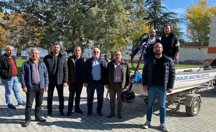 Elektrikli jet motoru Eğirdir Gölünde test edildi