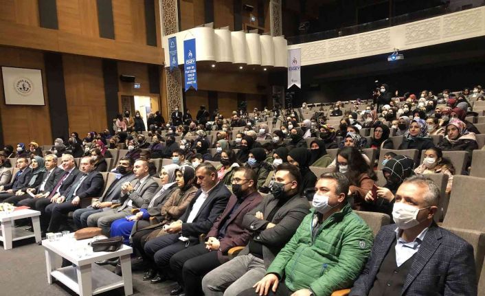 Esenler Belediyesi, ’Çocukların Hakları Var’ paneli düzenlendi