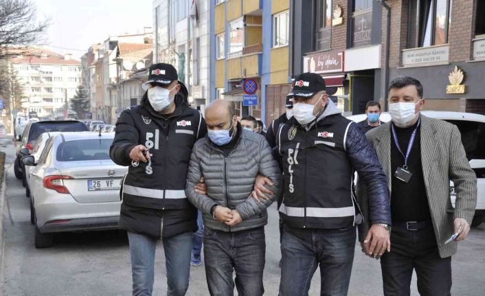 Eskişehir’deki zimmet davasında sanıklar hakkında 25 yıla kadar hapis cezası istedi