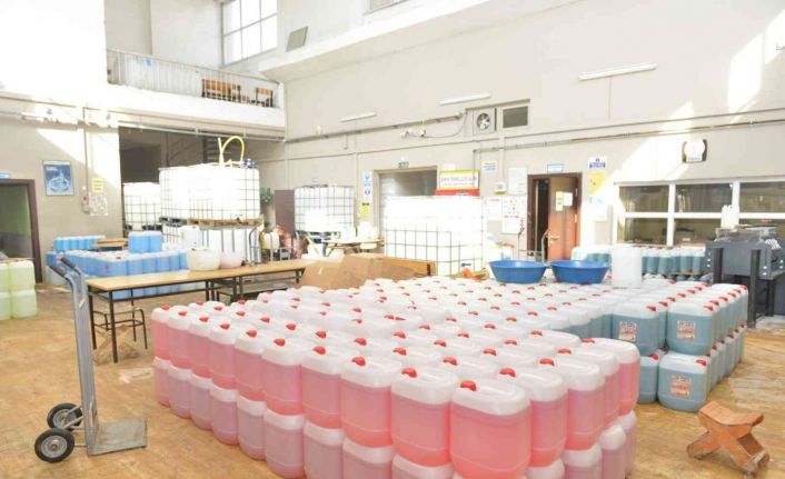 Fabrika gibi çalışan okul 1,5 yılda 2 milyon 987 bin liralık ciroya ulaştı