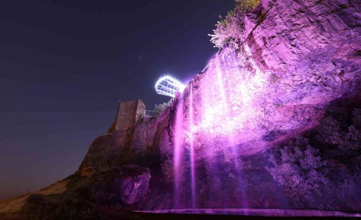 Fiskaya şelalesi ışıklandırıldı