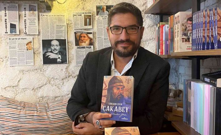 Gazeteci-yazar Çelik’in "Çaka Bey" romanı raflarda