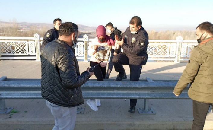 Geceden bu yana ormanda arandı, cep telefonu elinde bulvarda bulundu