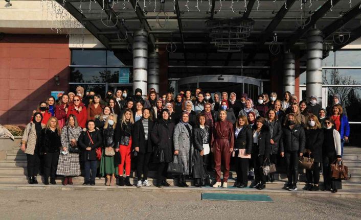 Gölbaşı Belediyesi kadınların yanında olmaya devam ediyor