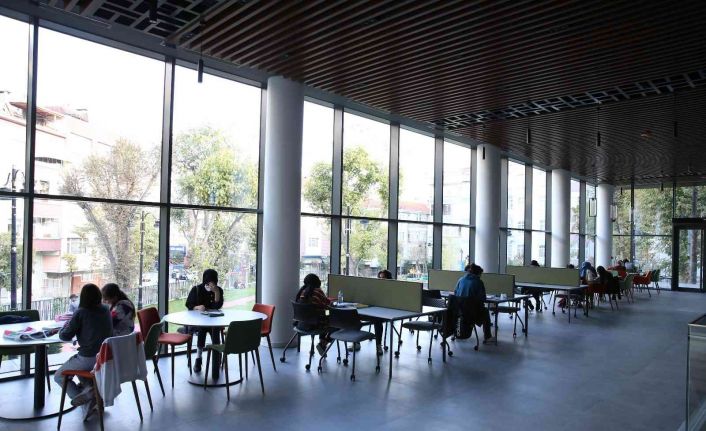 Güngören’de öğrencilerden inanılmaz başarı: ‘Öğrenci İstasyonu’ 300 ilçenin nüfusunu geride bıraktı